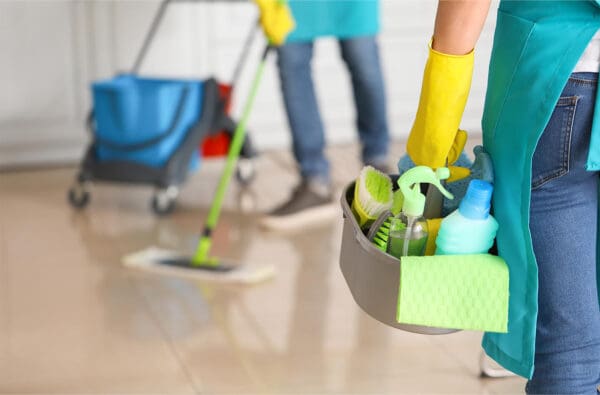 The Guide to Hiring a Commercial Cleaning Company
